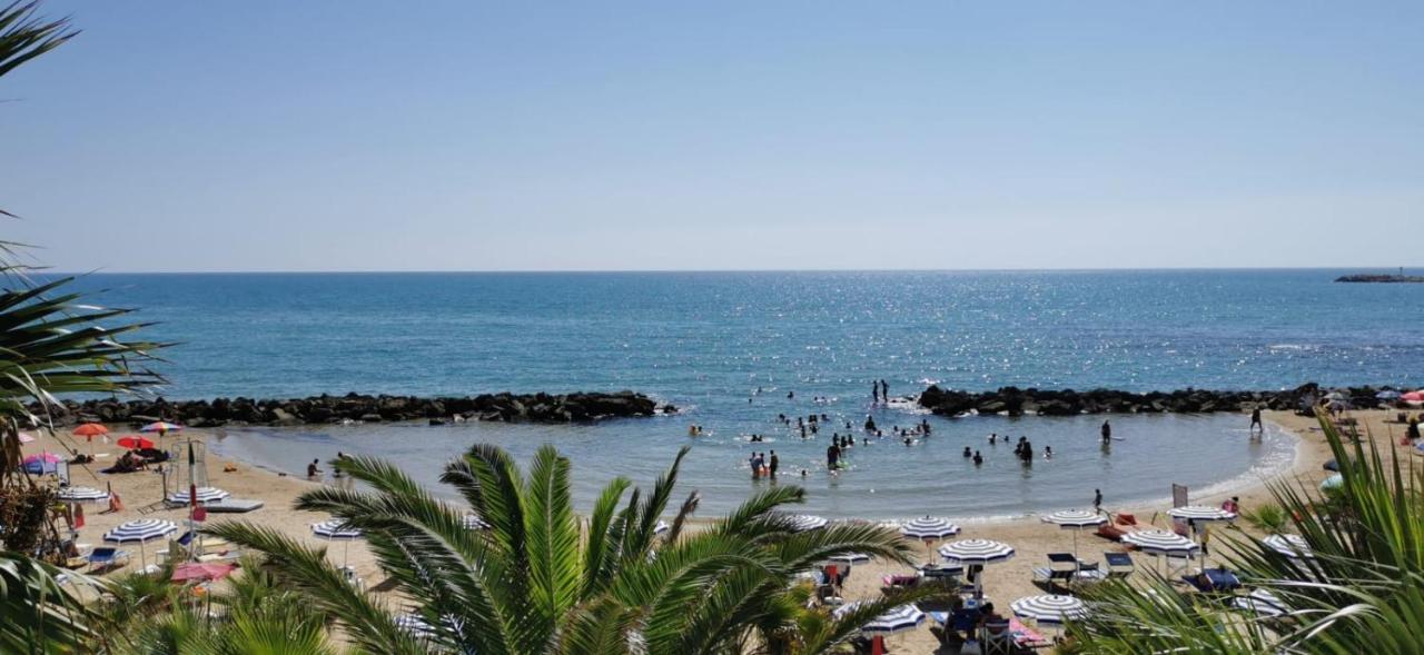 Hotel Sul Mare Al Gabbiano Скольитти Экстерьер фото